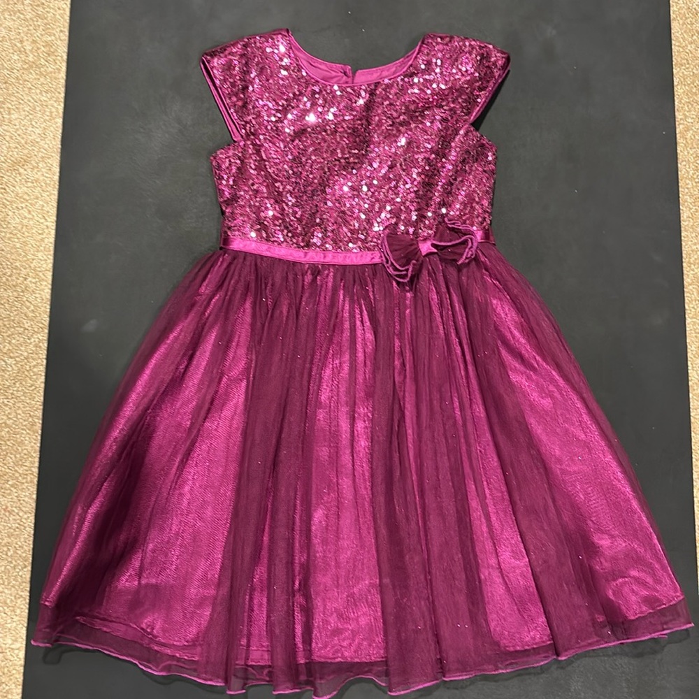 LAST CHANCE - EUC Jona Michelle Sequin Special Occasion Dress Size 6